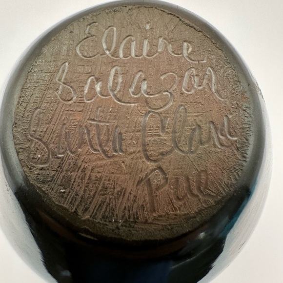 Santa Clara Pueblo Blackware Pottery by Elaine Salazar โ 3.5" Carved Vase - Picture 12 of 12
